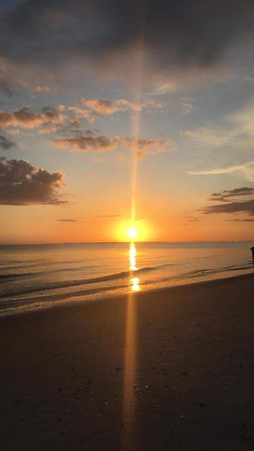 Welcome To The Paradise Fort Myers Beach Exterior foto